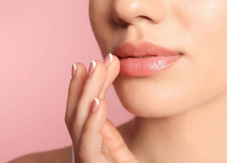 Уход  за губами. 5 эффективных народных масок для губ