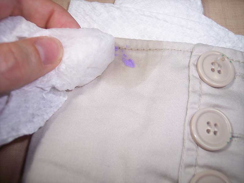 Как отстирать гель лак с одежды
