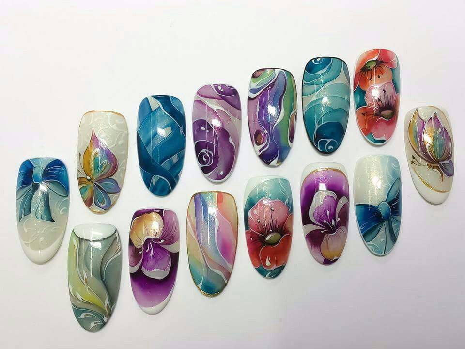 Как выбирать и наносить витражный гель лак, советы профи