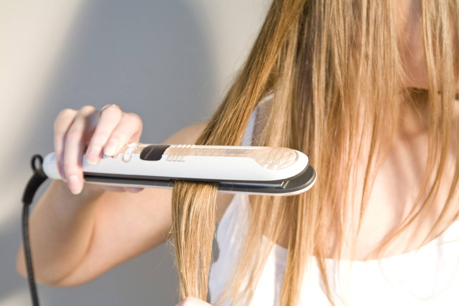 Как выпрямить волосы с помощью фена и расчески, как правильно вытянуть волосы феном, выпрямление волос