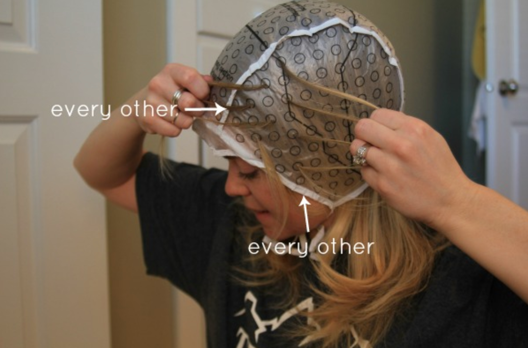Как сделать шапочку для волос для маски