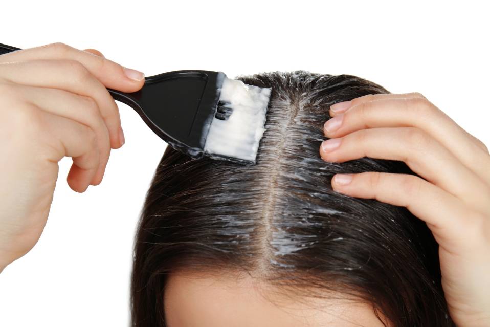 Кокосовое масло для волос — самый популярный продукт для восстановления поврежденной шевелюры