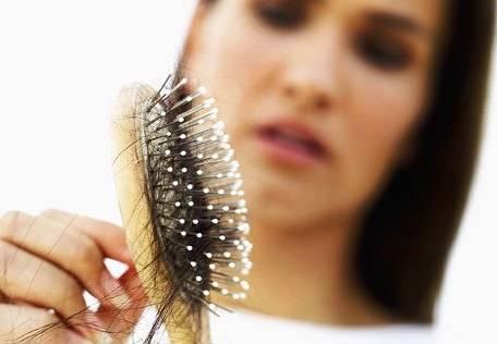 Какие витамины подходят от выпадения волос