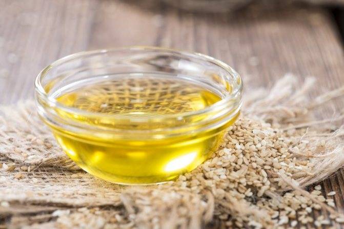 Чем  кунжутное масло может помочь вашим волосам?