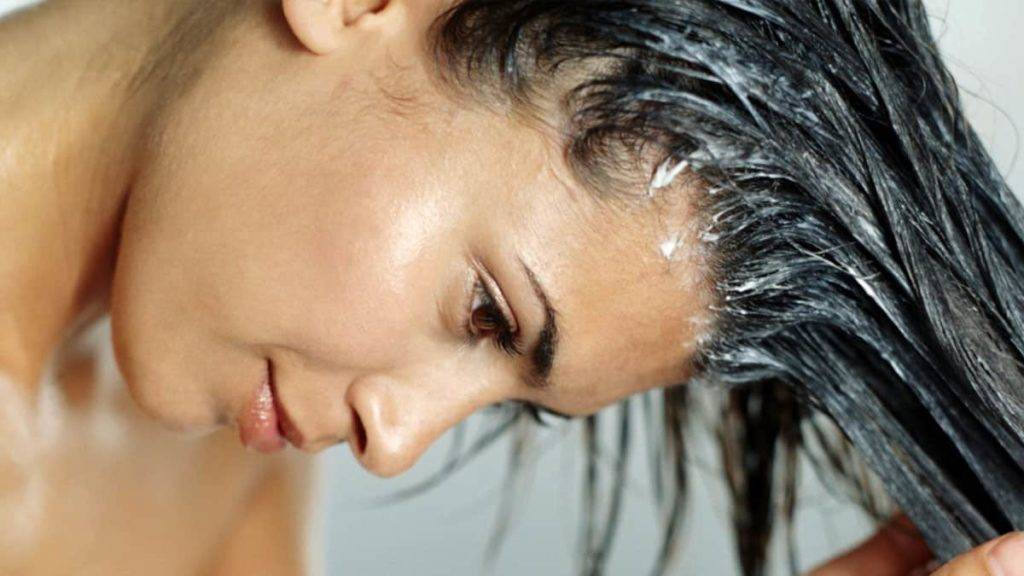 Домашний скраб для кожи головы: лучшие рецепты с секретами
