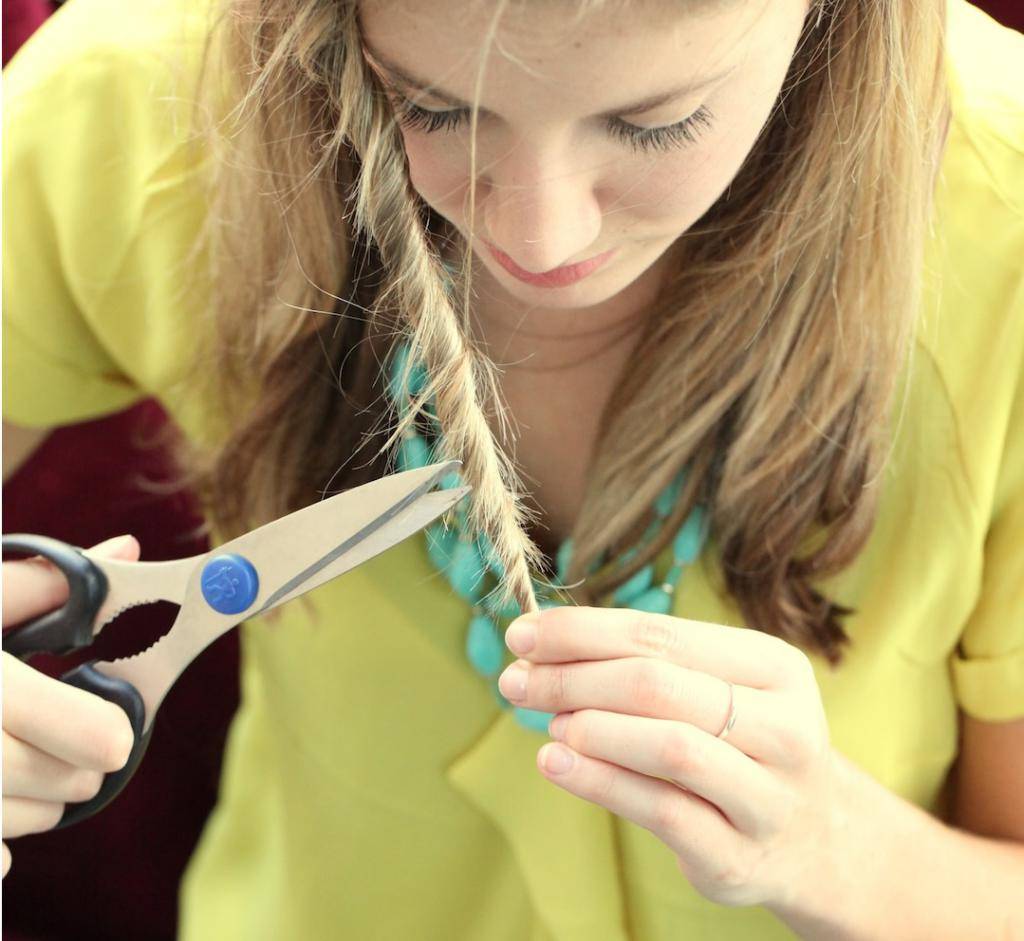 Как научится на кончиках волосы