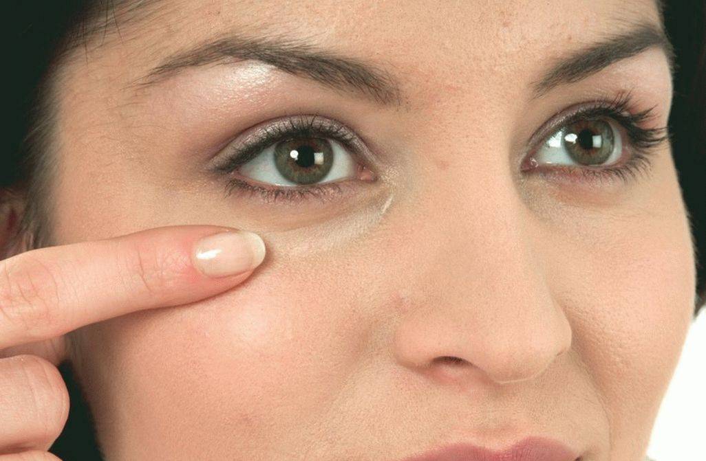 Как быстро убрать синяк под глазом и на теле в домашних условиях? :: polismed.com