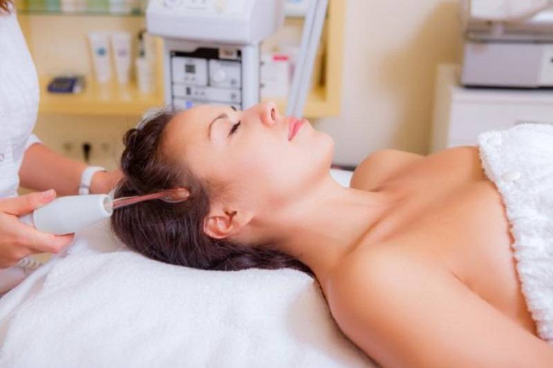 Плазмолифтинг для волос: суть и результативность метода (2020)