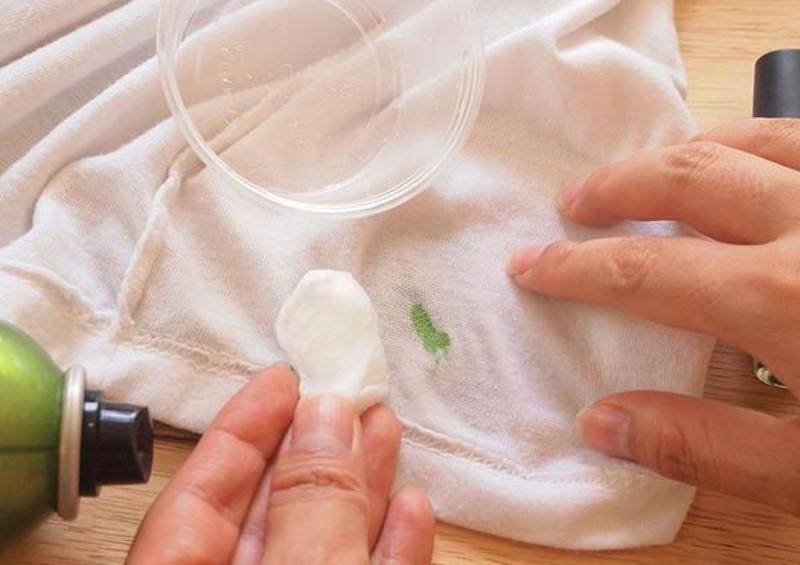 Лак для ногтей с одежды – выводим пятна в домашних условиях