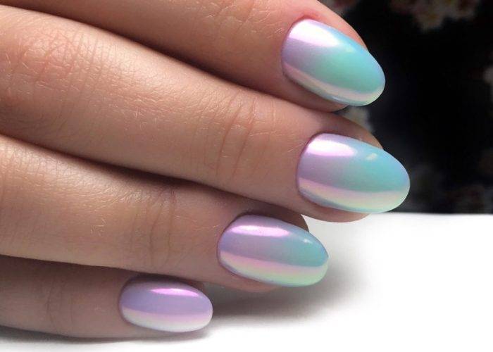 Идеи маникюра с полосками на 2020 год