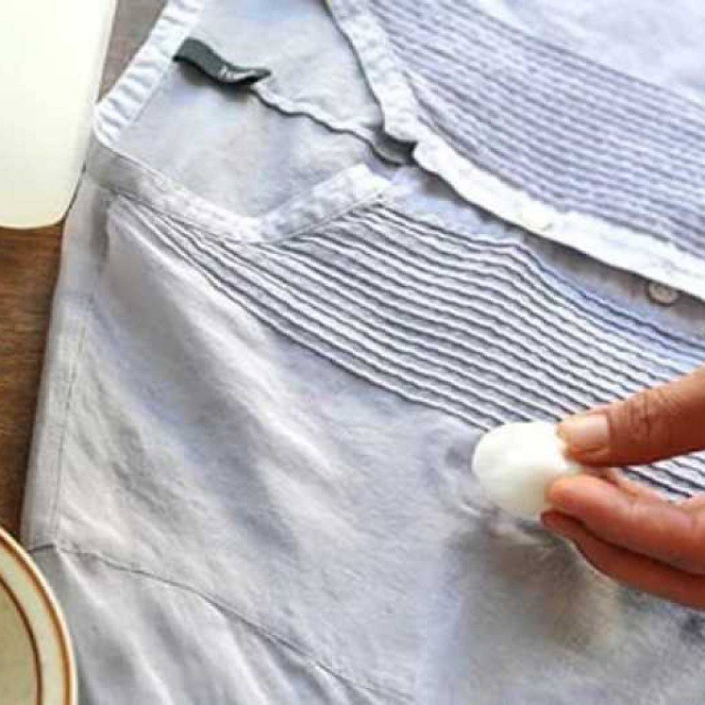 Как отстирать лак для ногтей с одежды и разных поверхностей