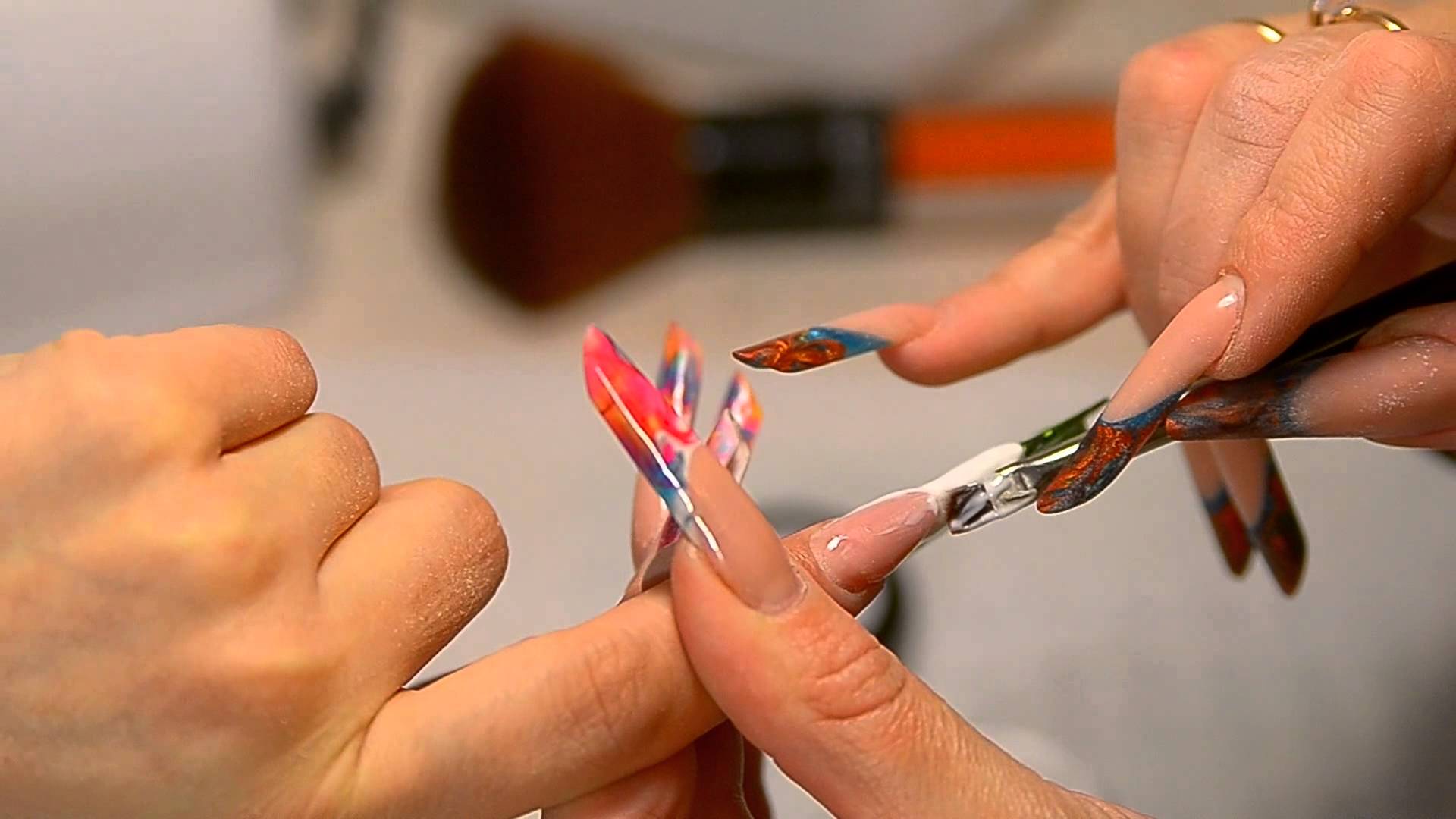 Видео наращивания гелем. Наращивание ногтей акрилом. Моделирование ногтей акрилом. Моделирование искусственных ногтей. Гель для моделирования и наращивания ногтей.