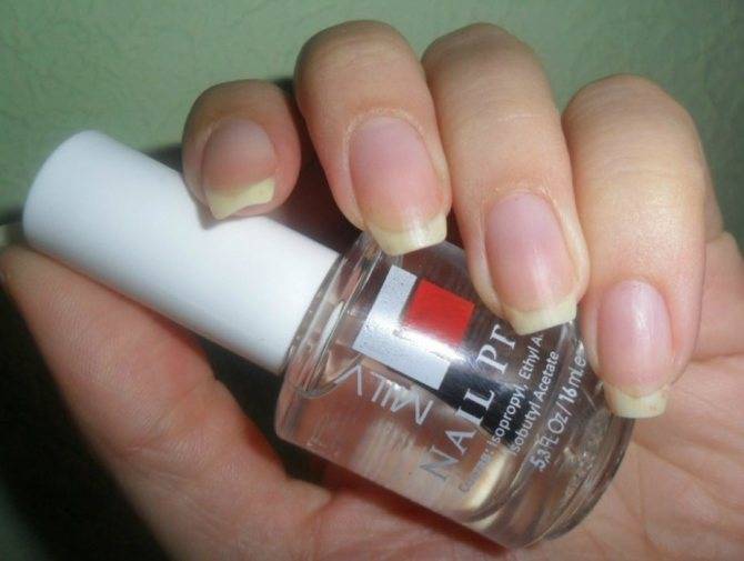 Обезжириватель для ногтей (19 фото): что это такое, как пользоваться и чем можно заменить в домашних условиях?