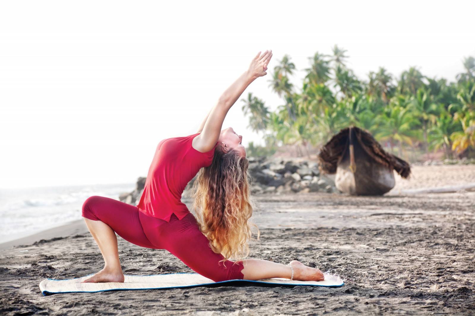 Yoga naturist NAKEDYOGA