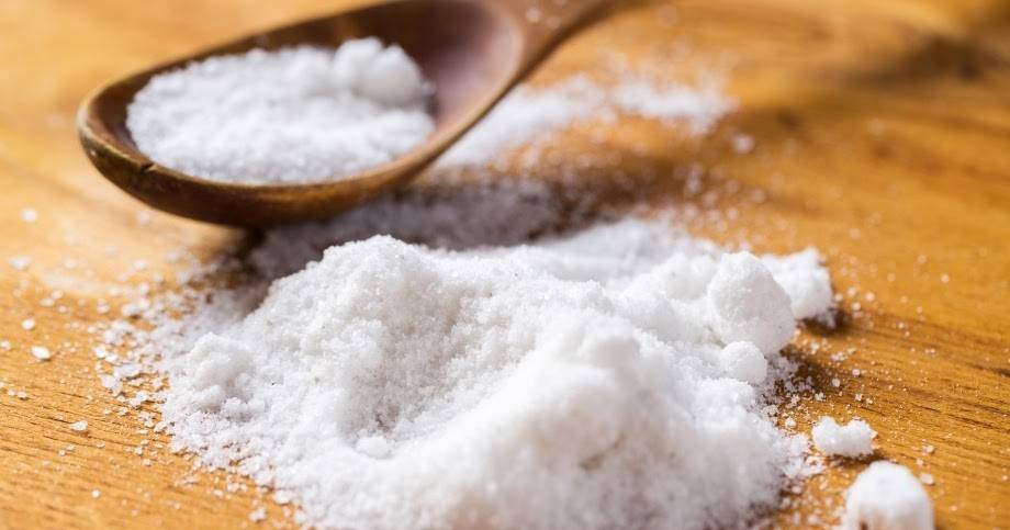 Соль от перхоти: как применить, способы лечения