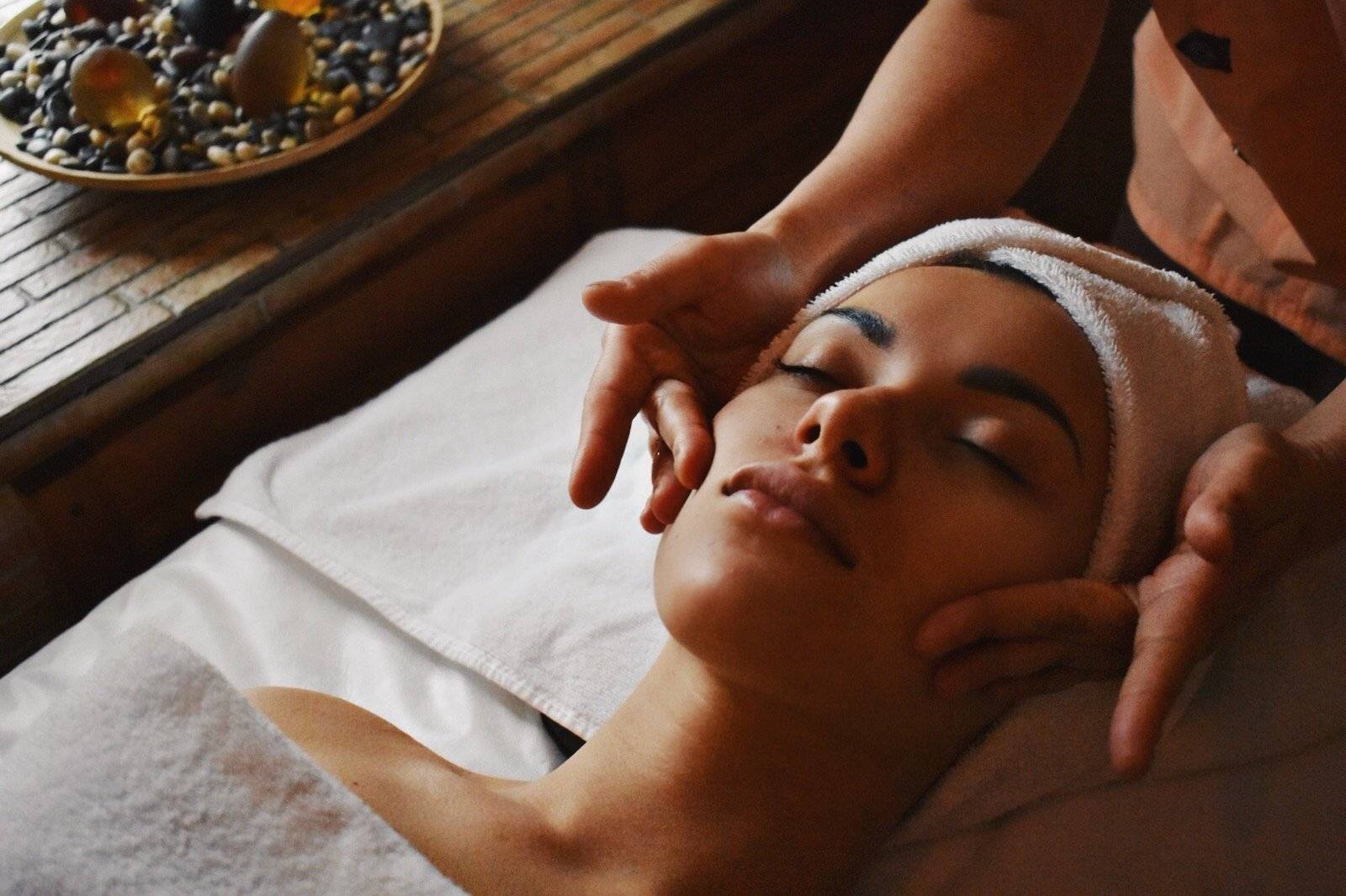 Спа маникюр. что это такое, фото, технология выполнения пошагово, наборы, средства и уход. как делают японский, бразильский, горячий. мастер классы